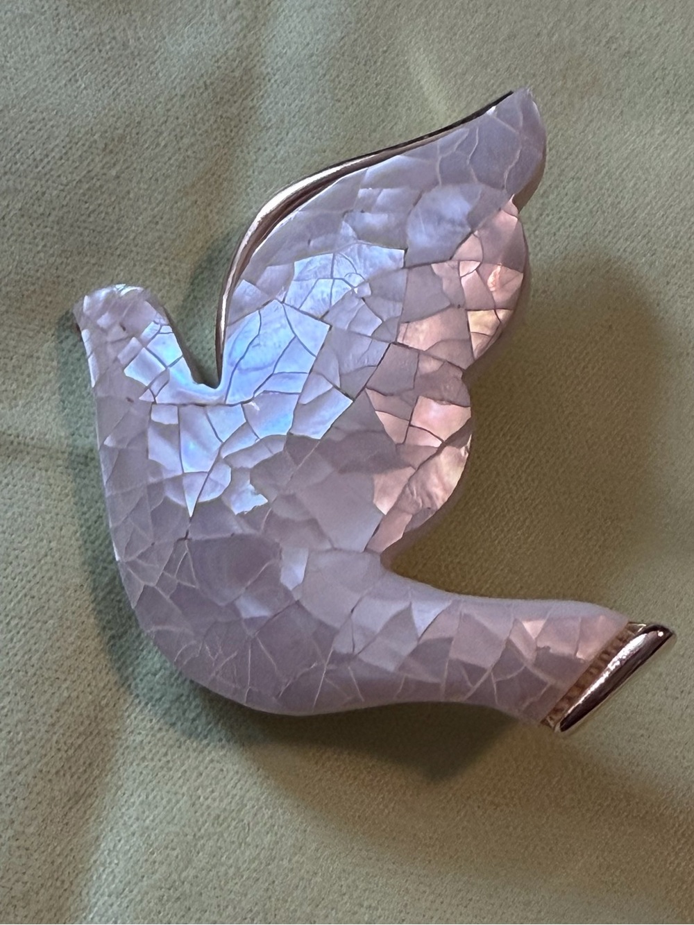 Vintage Liz Claiborne Mother of Pearl Iridescent White Dove Peace Brooch